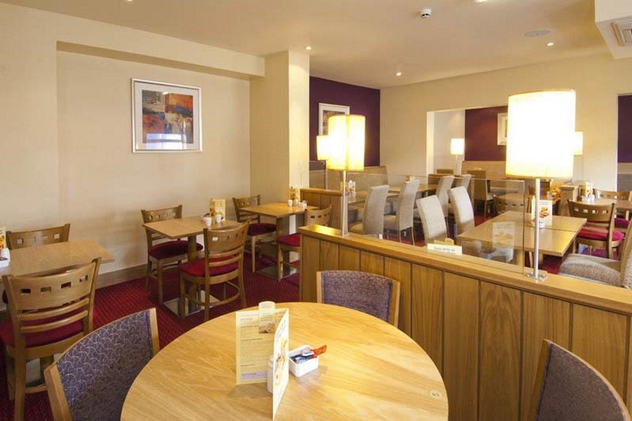 Premier Inn Bolton Stadium Arena Dış mekan fotoğraf